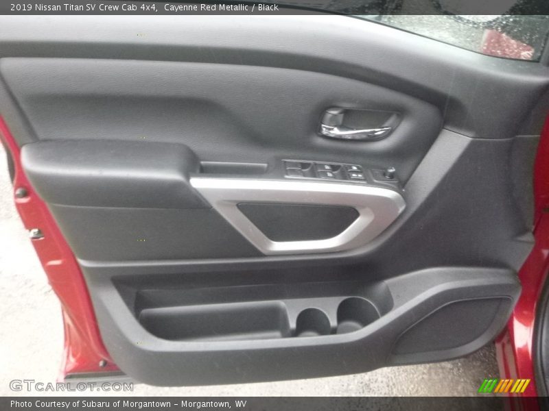 Cayenne Red Metallic / Black 2019 Nissan Titan SV Crew Cab 4x4