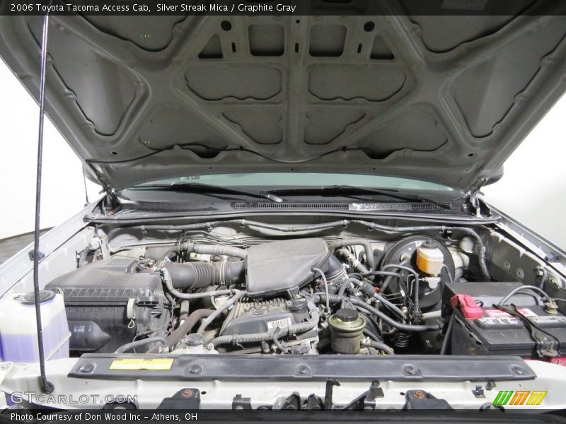 Silver Streak Mica / Graphite Gray 2006 Toyota Tacoma Access Cab