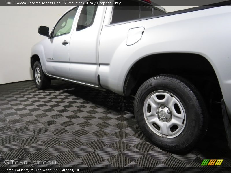Silver Streak Mica / Graphite Gray 2006 Toyota Tacoma Access Cab