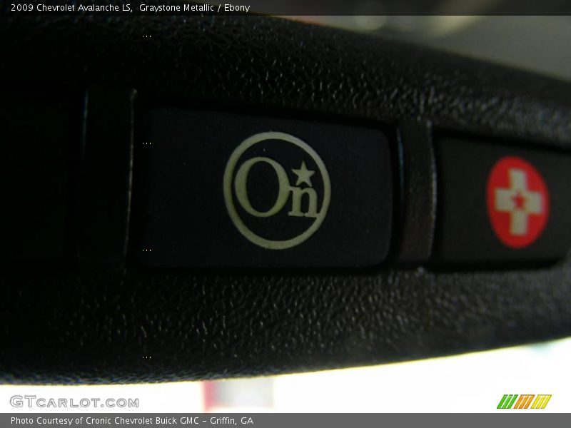 Graystone Metallic / Ebony 2009 Chevrolet Avalanche LS