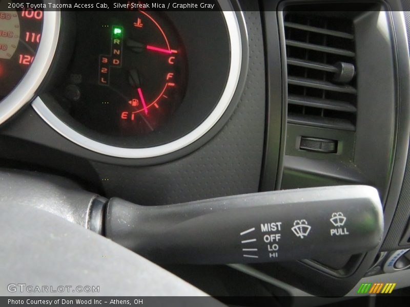 Silver Streak Mica / Graphite Gray 2006 Toyota Tacoma Access Cab