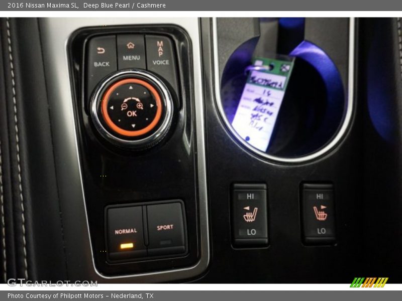 Deep Blue Pearl / Cashmere 2016 Nissan Maxima SL