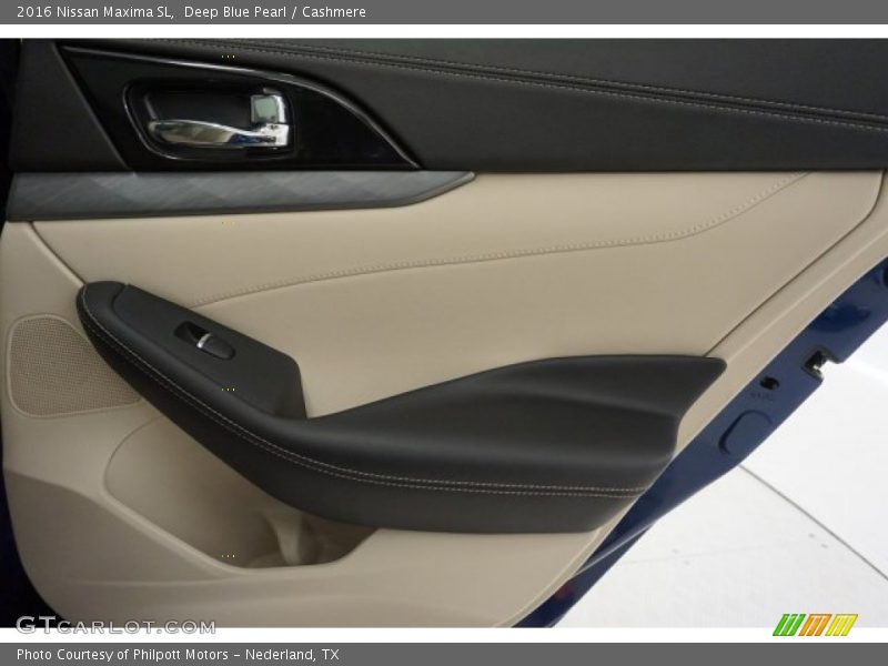 Deep Blue Pearl / Cashmere 2016 Nissan Maxima SL