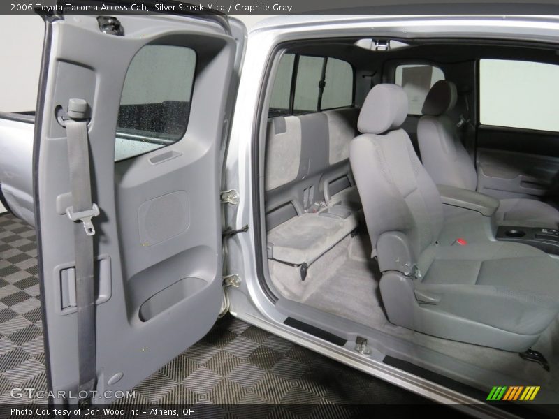 Silver Streak Mica / Graphite Gray 2006 Toyota Tacoma Access Cab