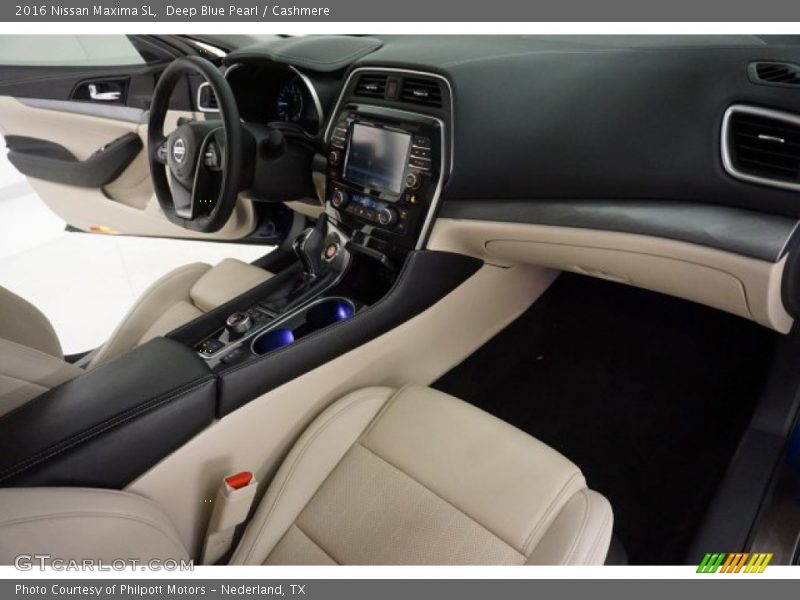 Deep Blue Pearl / Cashmere 2016 Nissan Maxima SL