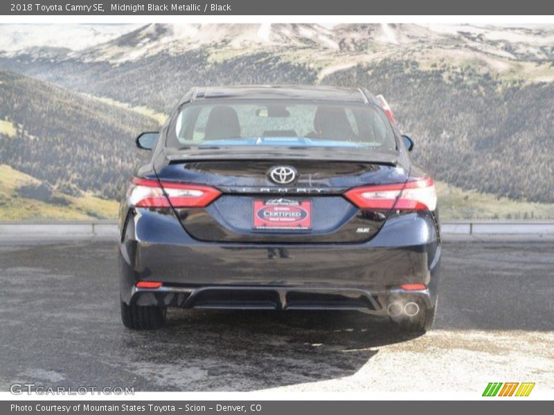 Midnight Black Metallic / Black 2018 Toyota Camry SE