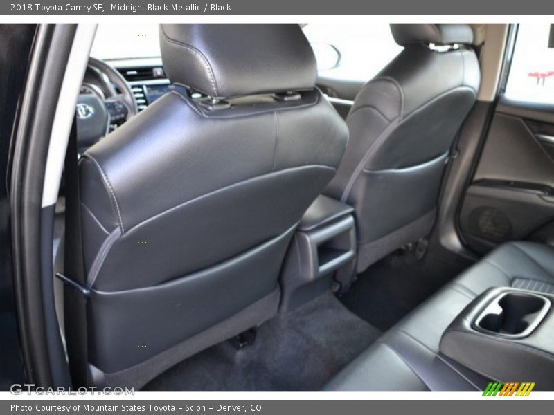 Midnight Black Metallic / Black 2018 Toyota Camry SE