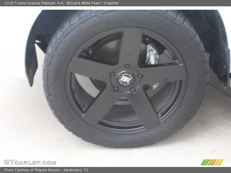 Blizzard White Pearl / Graphite 2018 Toyota Sequoia Platinum 4x4