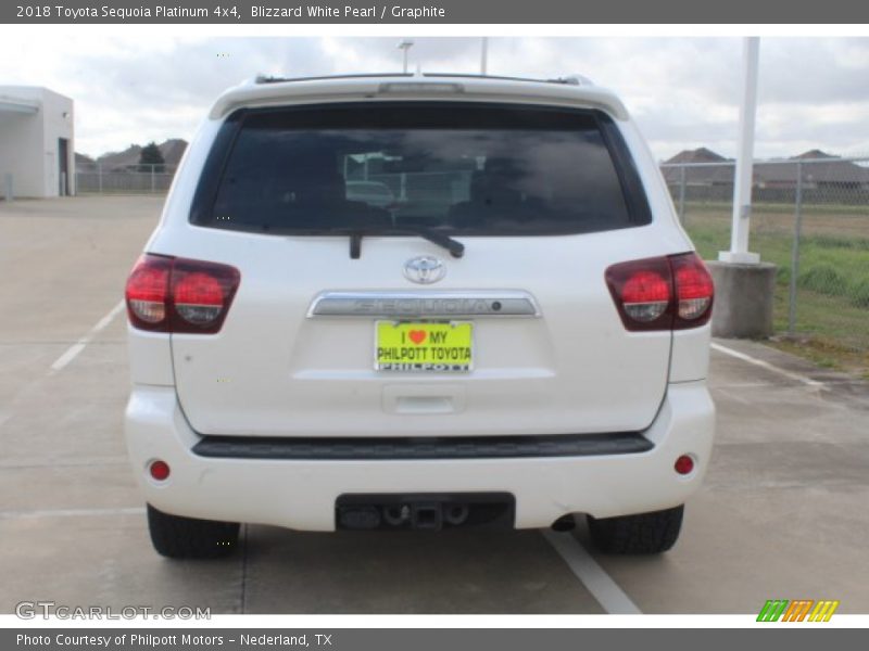 Blizzard White Pearl / Graphite 2018 Toyota Sequoia Platinum 4x4