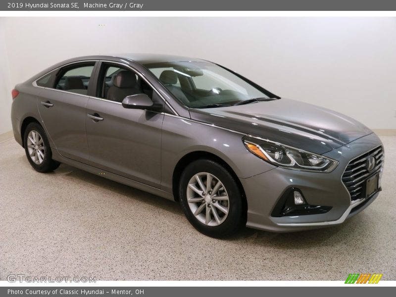 Machine Gray / Gray 2019 Hyundai Sonata SE