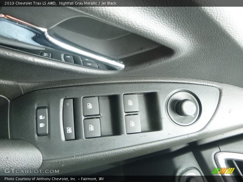 Nightfall Gray Metallic / Jet Black 2019 Chevrolet Trax LS AWD