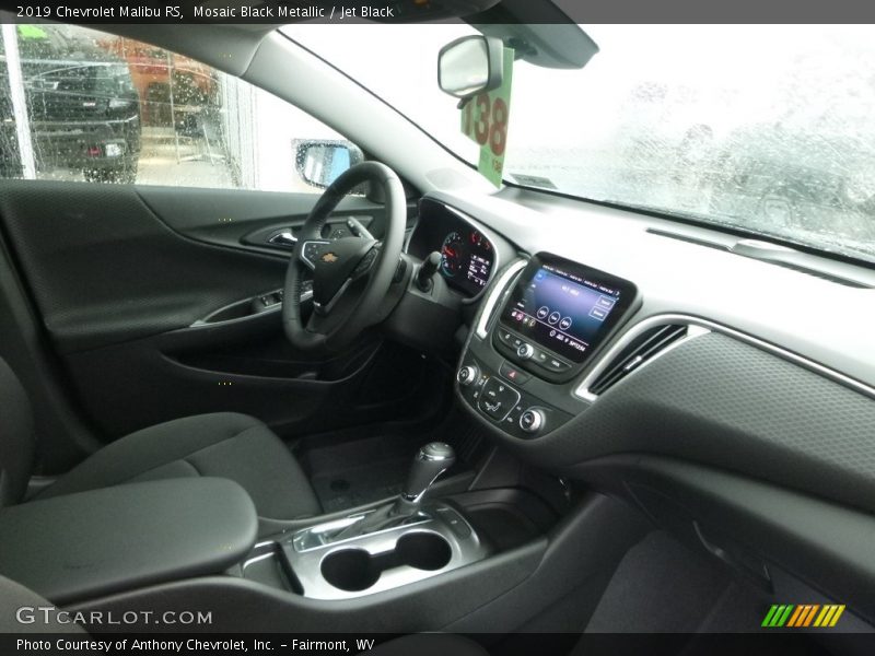 Mosaic Black Metallic / Jet Black 2019 Chevrolet Malibu RS