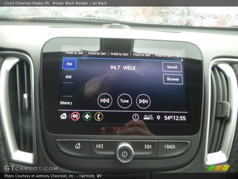 Mosaic Black Metallic / Jet Black 2019 Chevrolet Malibu RS