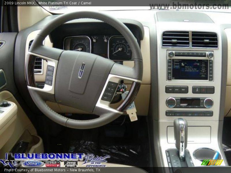 White Platinum Tri Coat / Camel 2009 Lincoln MKX