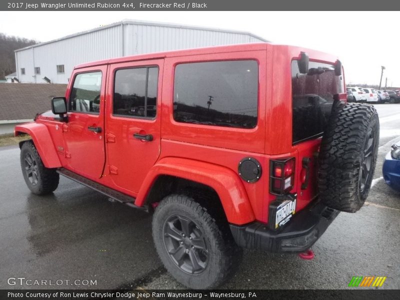 Firecracker Red / Black 2017 Jeep Wrangler Unlimited Rubicon 4x4