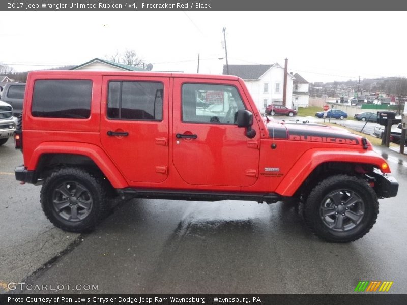 Firecracker Red / Black 2017 Jeep Wrangler Unlimited Rubicon 4x4