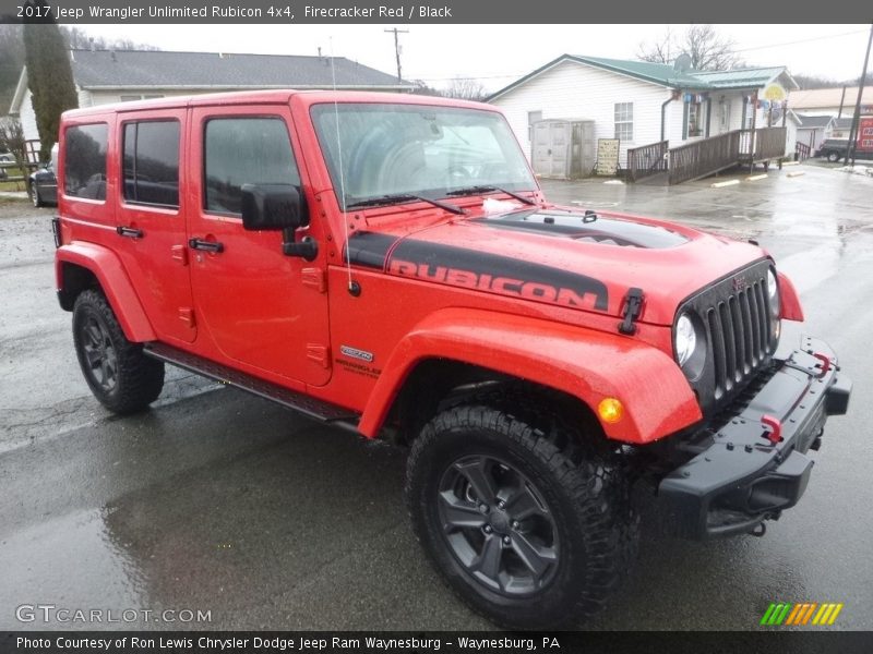 Firecracker Red / Black 2017 Jeep Wrangler Unlimited Rubicon 4x4