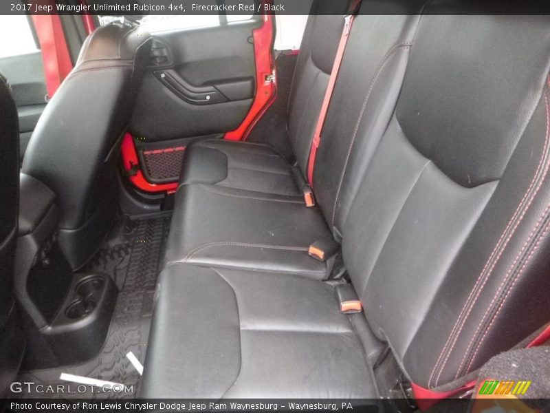 Firecracker Red / Black 2017 Jeep Wrangler Unlimited Rubicon 4x4