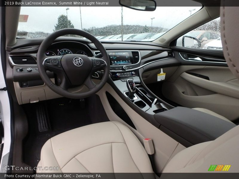 Summit White / Light Neutral 2019 Buick LaCrosse Essence