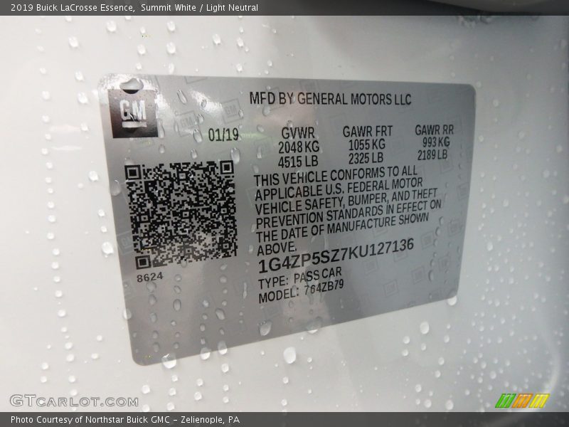 Summit White / Light Neutral 2019 Buick LaCrosse Essence