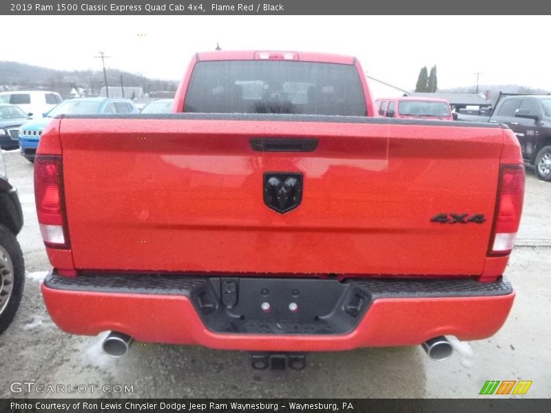 Flame Red / Black 2019 Ram 1500 Classic Express Quad Cab 4x4