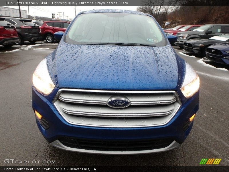 Lightning Blue / Chromite Gray/Charcoal Black 2019 Ford Escape SE 4WD