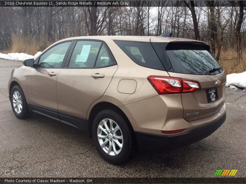 Sandy Ridge Metallic / Medium Ash Gray 2019 Chevrolet Equinox LS