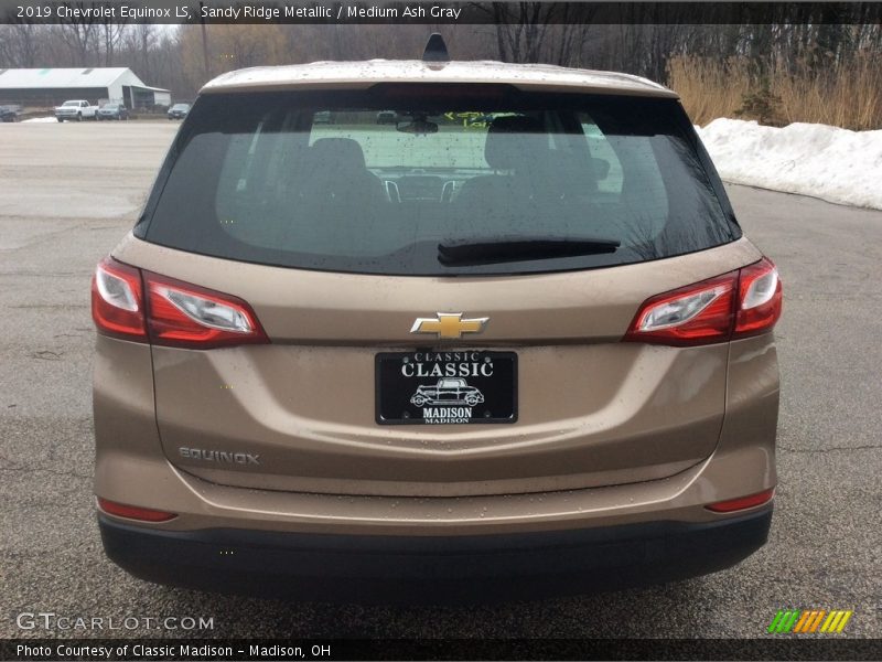 Sandy Ridge Metallic / Medium Ash Gray 2019 Chevrolet Equinox LS