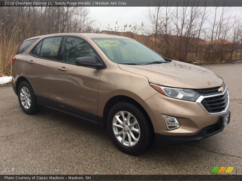 Sandy Ridge Metallic / Medium Ash Gray 2019 Chevrolet Equinox LS