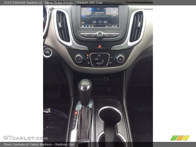 Sandy Ridge Metallic / Medium Ash Gray 2019 Chevrolet Equinox LS