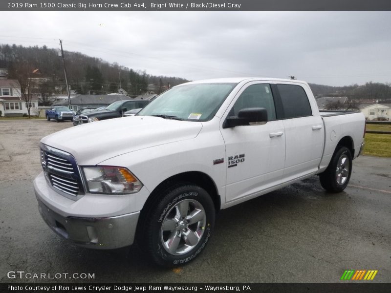 Bright White / Black/Diesel Gray 2019 Ram 1500 Classic Big Horn Crew Cab 4x4