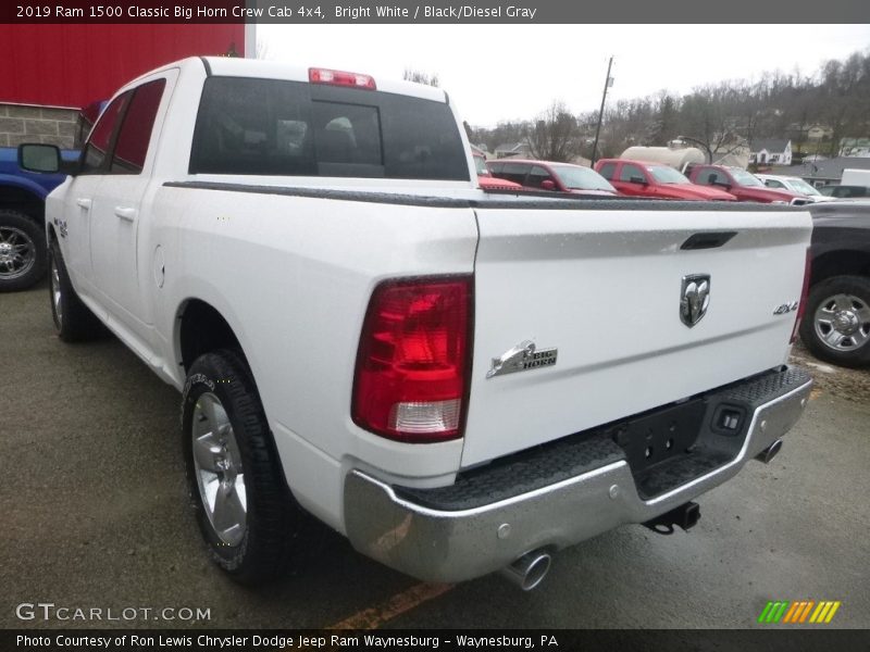 Bright White / Black/Diesel Gray 2019 Ram 1500 Classic Big Horn Crew Cab 4x4