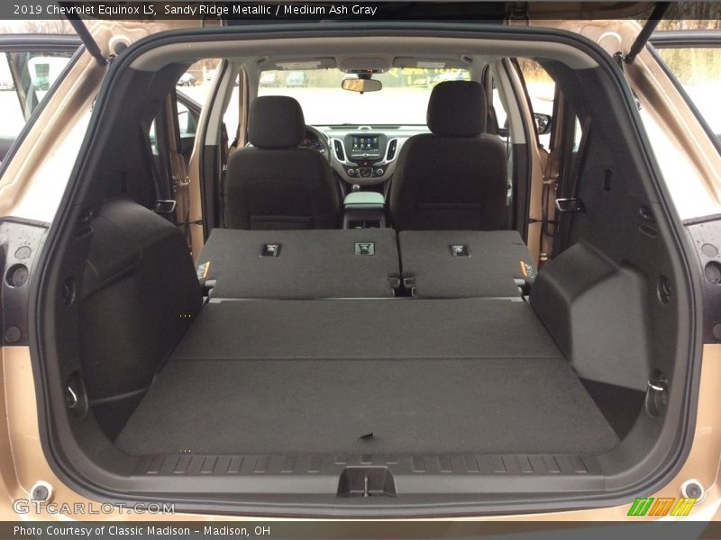 Sandy Ridge Metallic / Medium Ash Gray 2019 Chevrolet Equinox LS