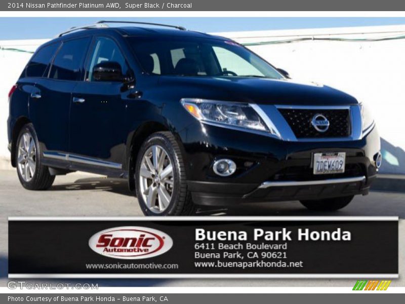 Super Black / Charcoal 2014 Nissan Pathfinder Platinum AWD