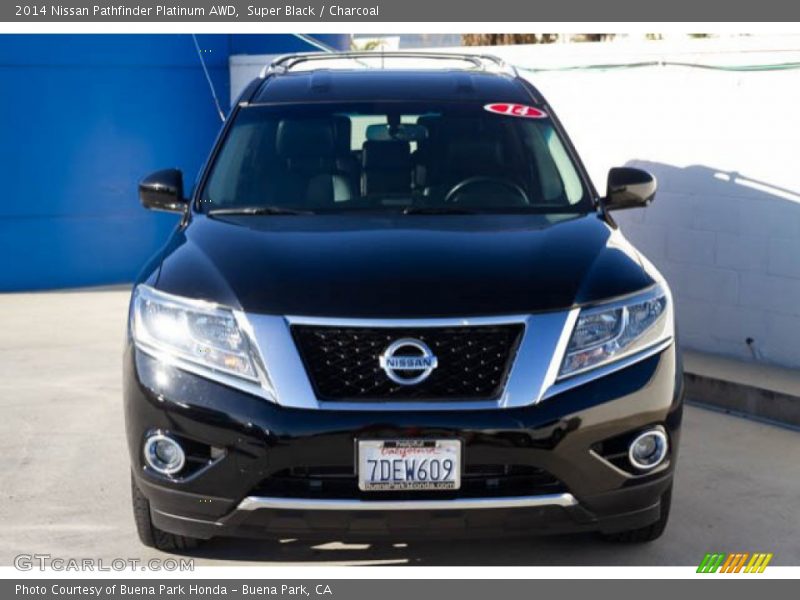 Super Black / Charcoal 2014 Nissan Pathfinder Platinum AWD