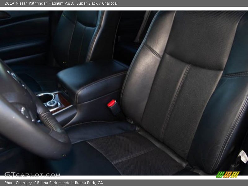 Super Black / Charcoal 2014 Nissan Pathfinder Platinum AWD