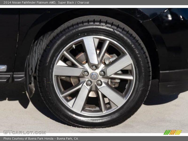 Super Black / Charcoal 2014 Nissan Pathfinder Platinum AWD
