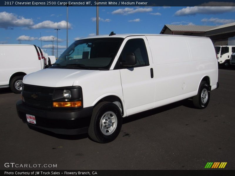 Summit White / Medium Pewter 2017 Chevrolet Express 2500 Cargo Extended WT