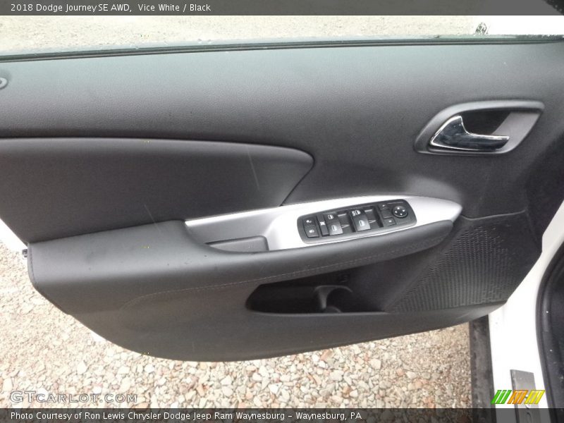 Vice White / Black 2018 Dodge Journey SE AWD