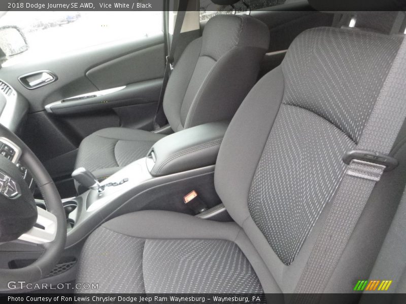 Vice White / Black 2018 Dodge Journey SE AWD
