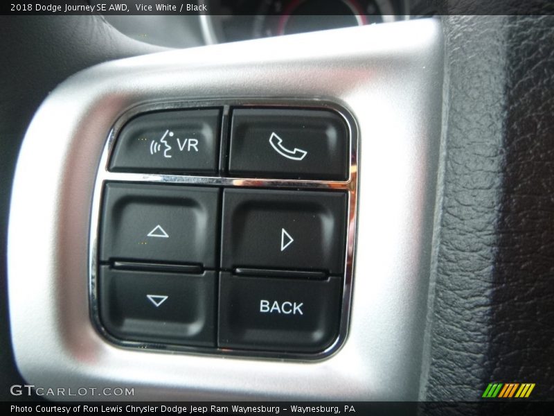 Vice White / Black 2018 Dodge Journey SE AWD