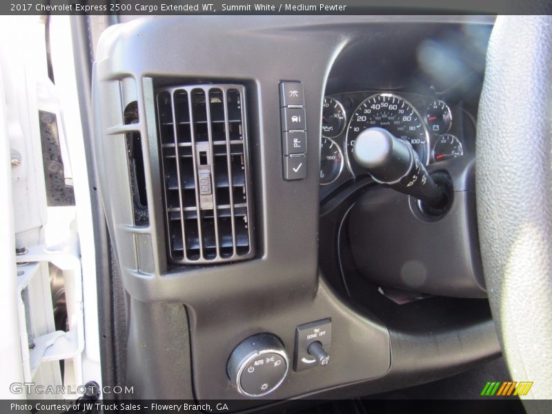 Summit White / Medium Pewter 2017 Chevrolet Express 2500 Cargo Extended WT