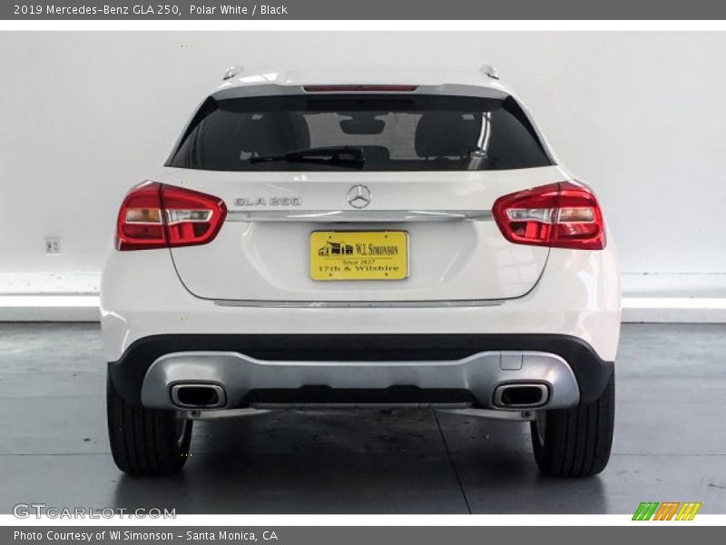 Polar White / Black 2019 Mercedes-Benz GLA 250