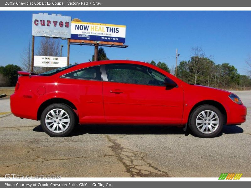 Victory Red / Gray 2009 Chevrolet Cobalt LS Coupe