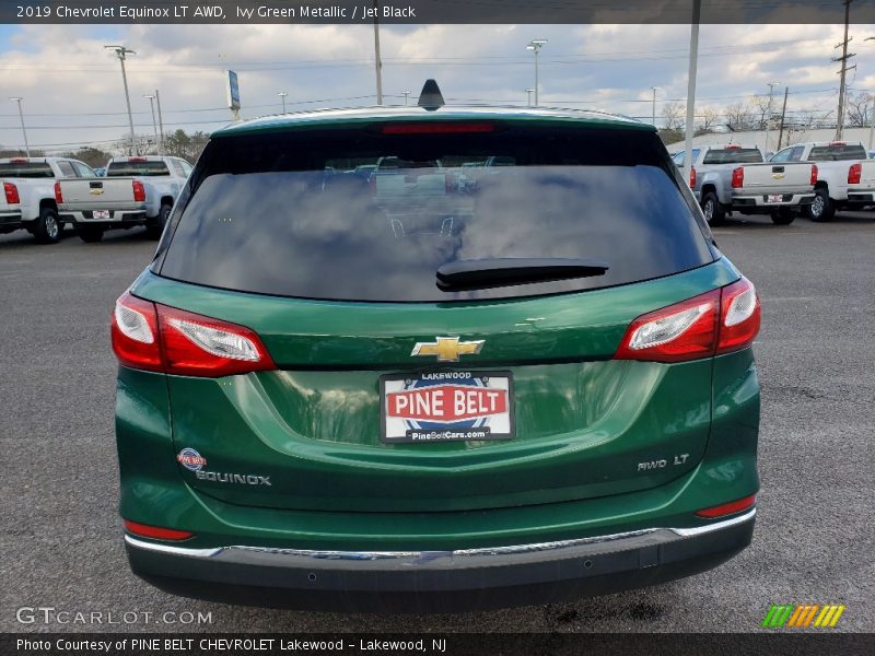 Ivy Green Metallic / Jet Black 2019 Chevrolet Equinox LT AWD