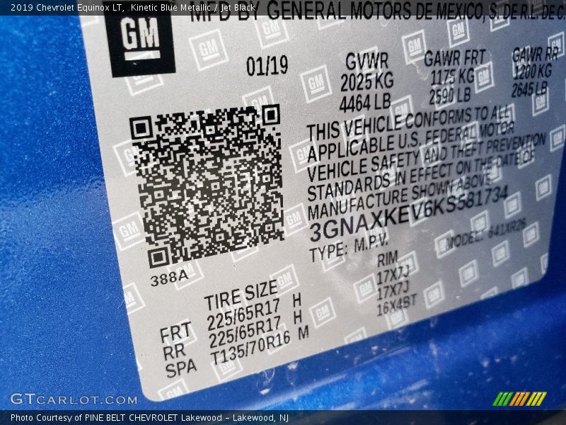 Kinetic Blue Metallic / Jet Black 2019 Chevrolet Equinox LT