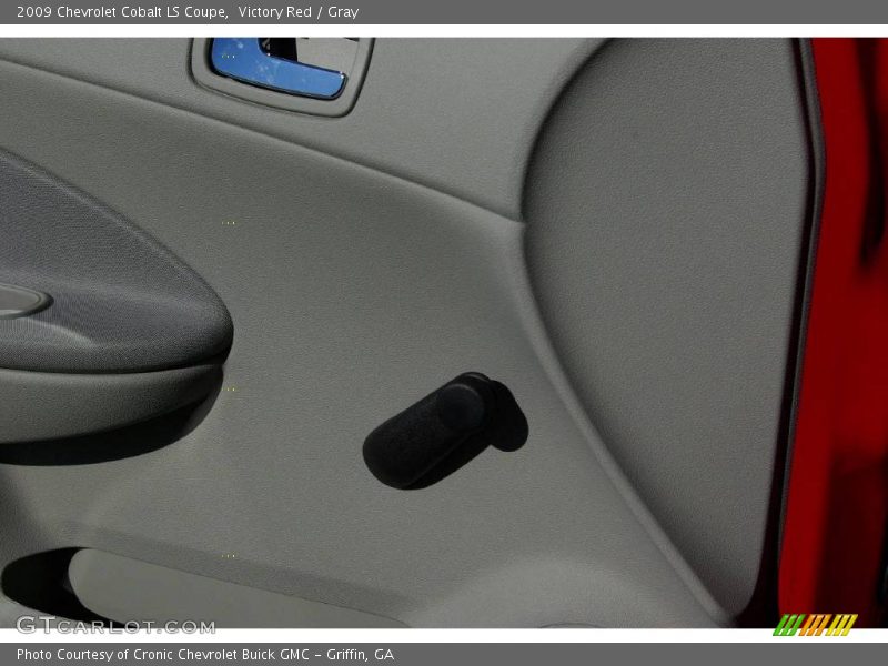 Victory Red / Gray 2009 Chevrolet Cobalt LS Coupe