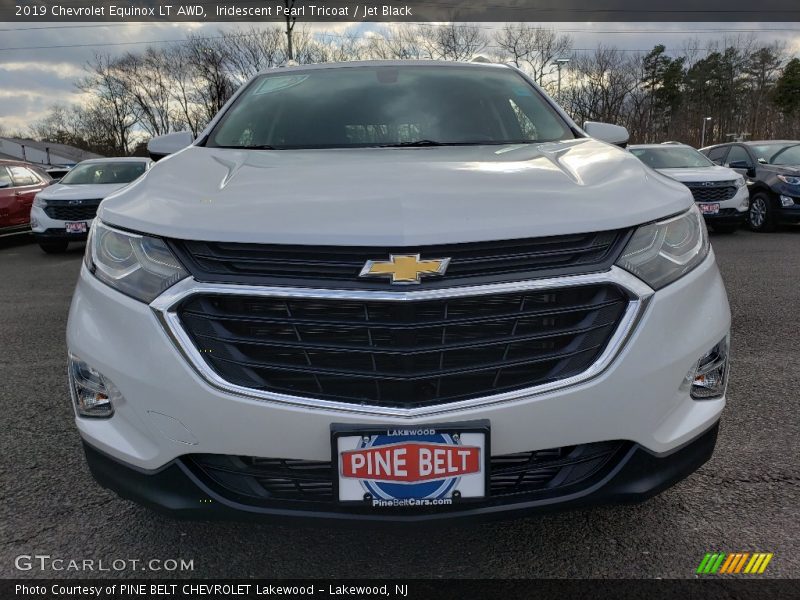 Iridescent Pearl Tricoat / Jet Black 2019 Chevrolet Equinox LT AWD