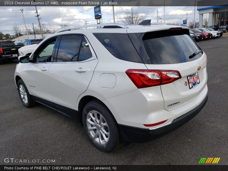 Iridescent Pearl Tricoat / Jet Black 2019 Chevrolet Equinox LT AWD