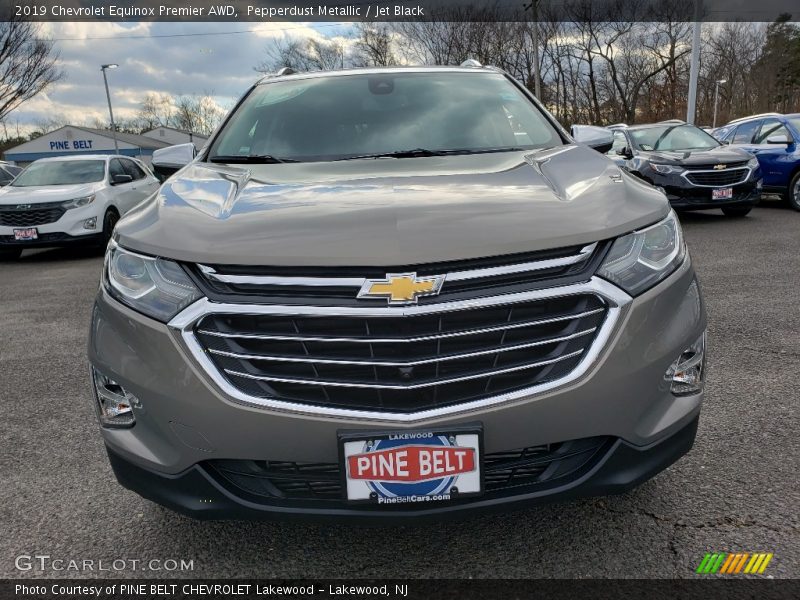 Pepperdust Metallic / Jet Black 2019 Chevrolet Equinox Premier AWD